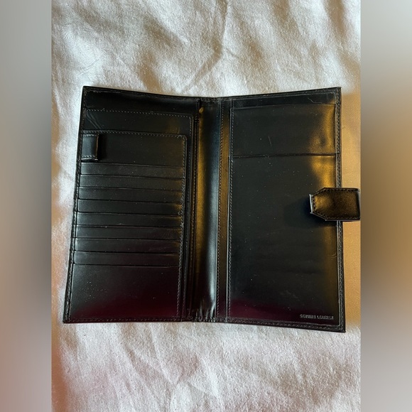 Isaac Mizrahi Black Embossed Leather Wallet - Picture 6 of 6